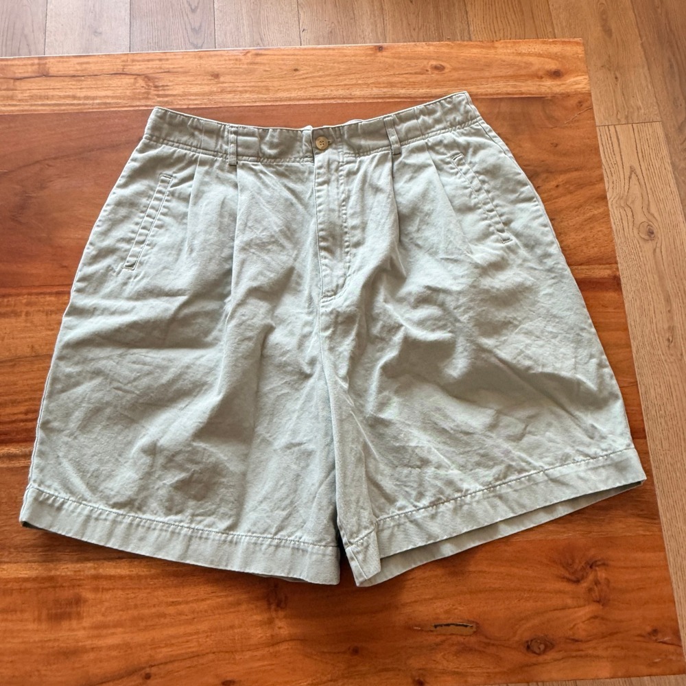 David Brooks Women's Vintage Green "Mom Shorts" Size‎ 16